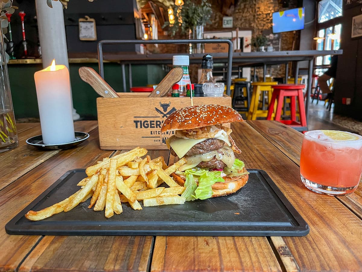 TIGERS MILK LONG STREET anestventure
