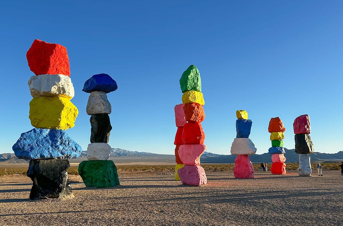 Seven Magic Mountains anestventure berfin gizem özelsel