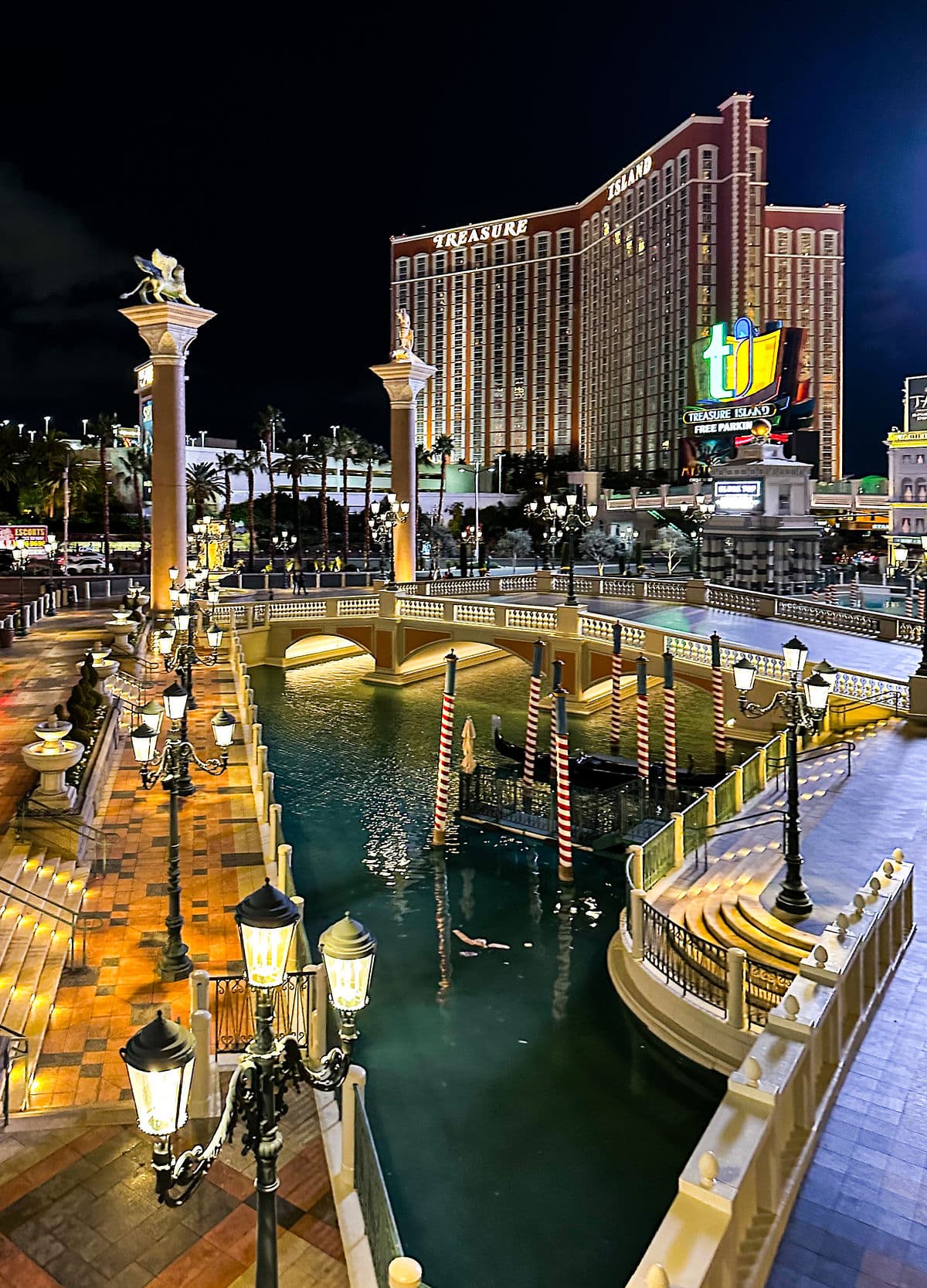 VENETIAN anestventure
