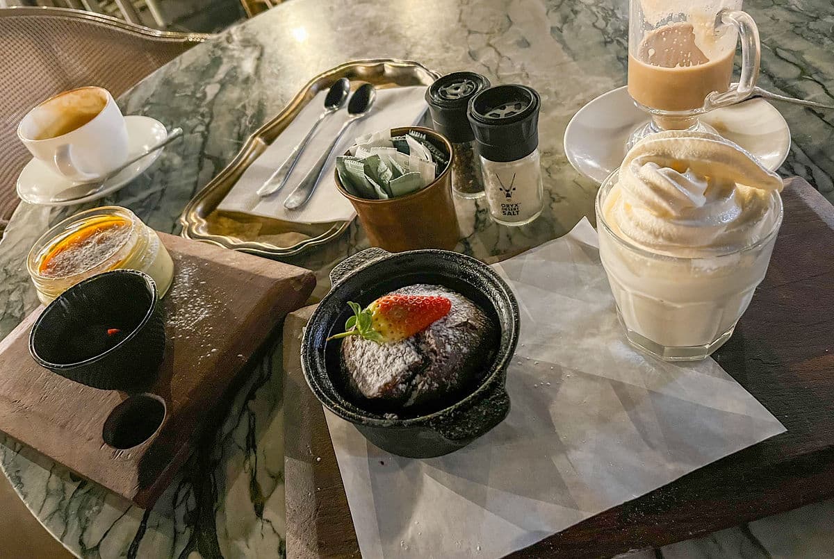 Life Grand Cafe Waterfront anestventure
